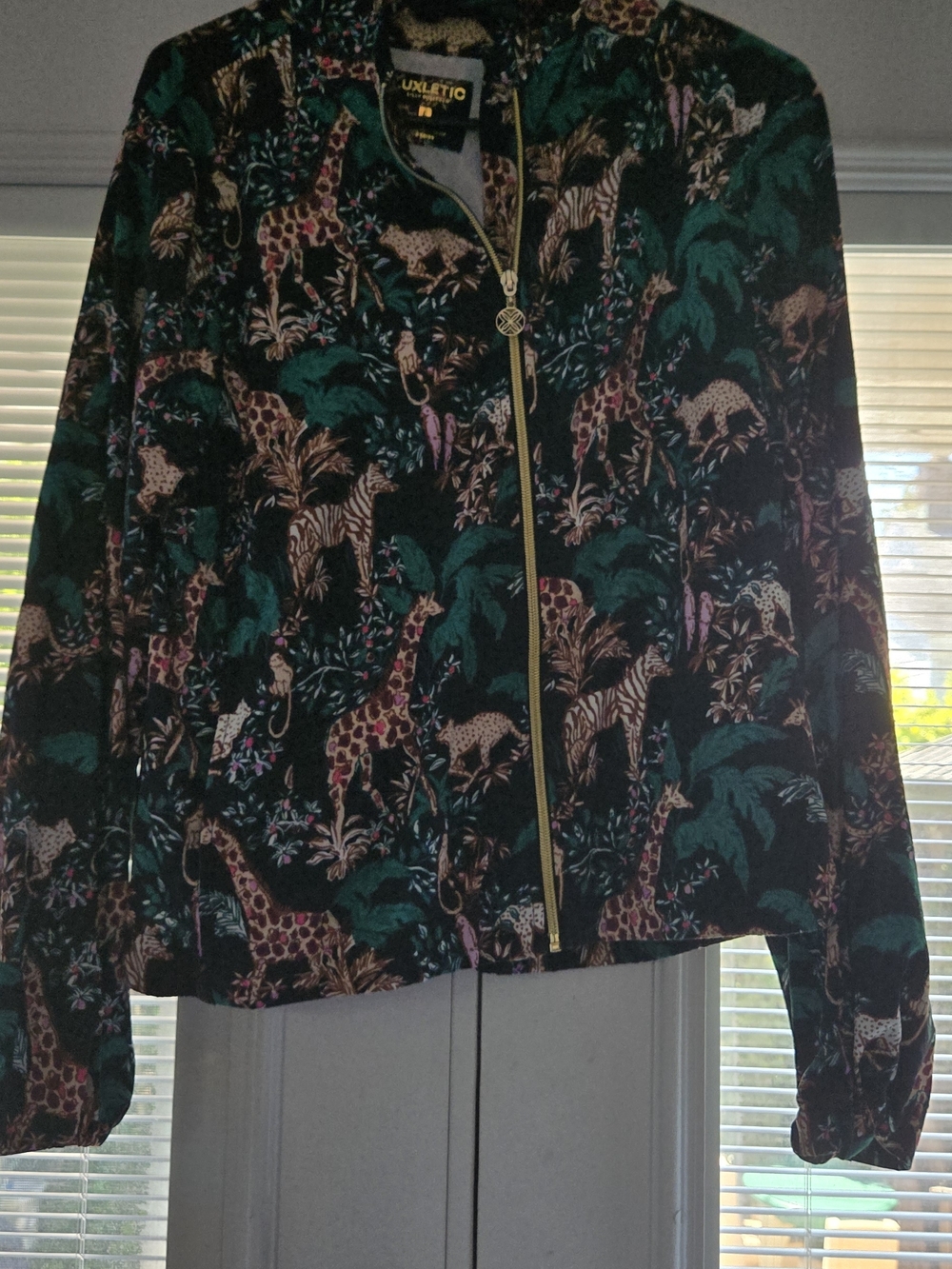 Lilly Pulitzer Black Tropical Safari-Print Jacket with Gold Zip L